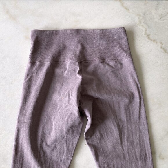 Lululemon Morning Light High Rise Tight / purple leggings / pants / tights (8) - Picture 6 of 8